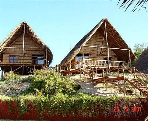 Casa Barry Beach Lodge Tofo Exterior photo